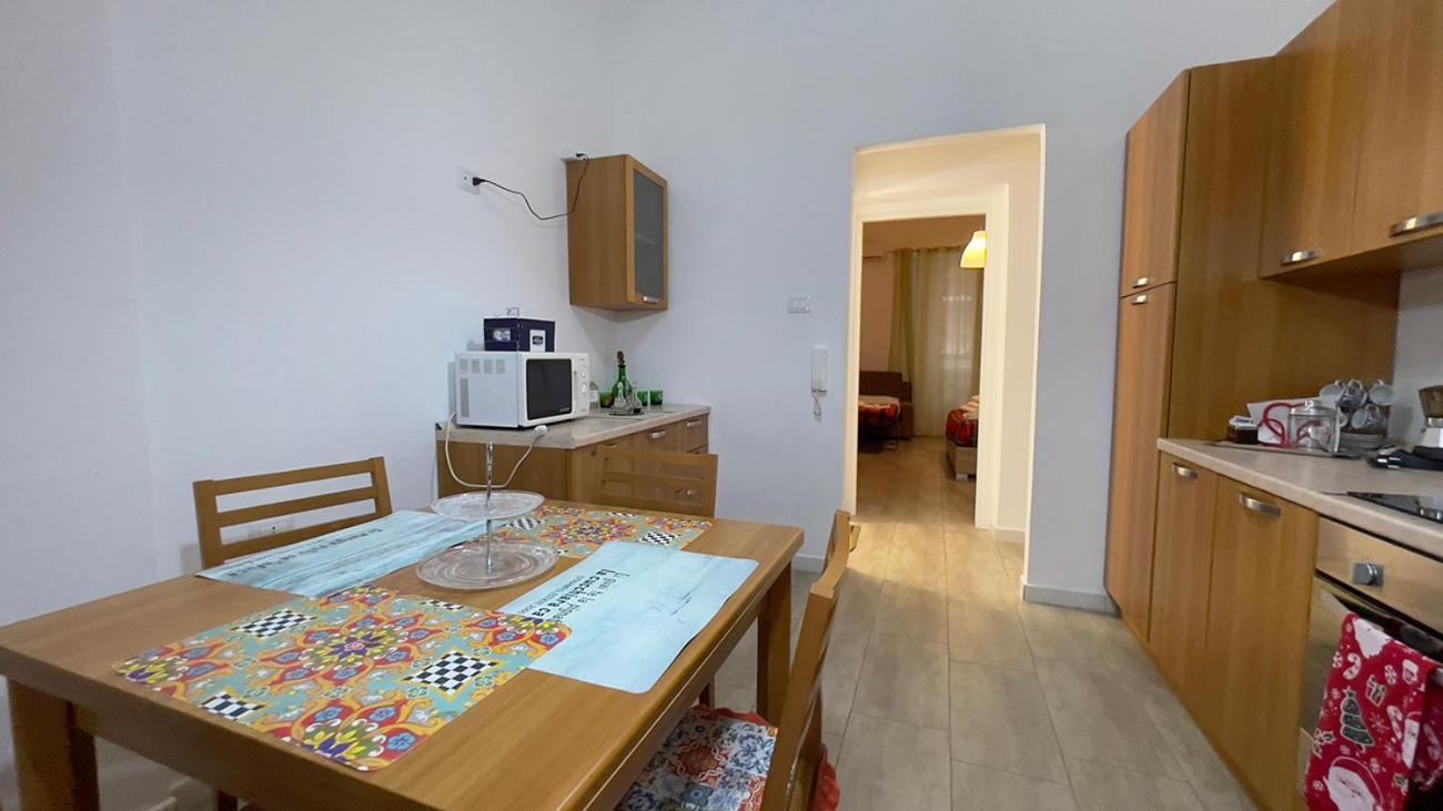 Nonna Lisa Apartment Бари Екстериор снимка
