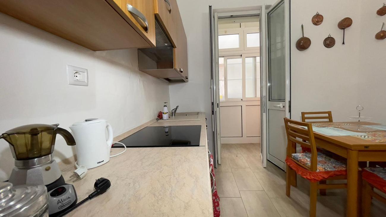 Nonna Lisa Apartment Бари Екстериор снимка